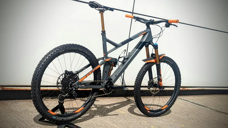 2nd Hand Cube Stereo 140 HPC TM 27.5 XL Mountain Bike 2018 Grey/Black/Orange-1